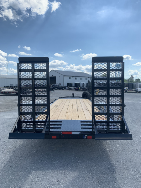 New 2026 Diamond C Trailers LPX208L20X82 (82" X 20') 18K Pacesetter Ed. Equipment Trailer