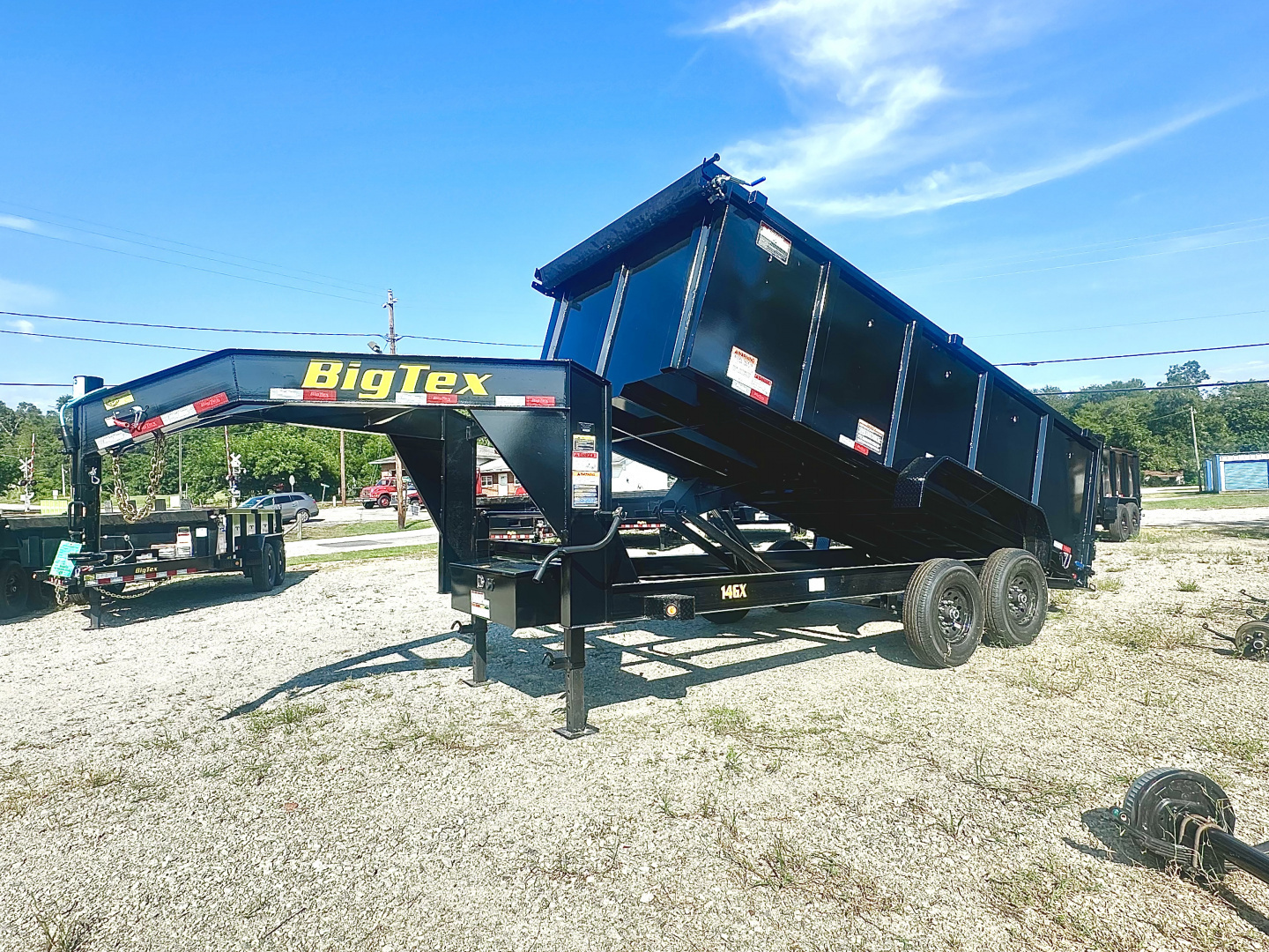 New 2025 Big Tex Trailers 14GX-16 P4 Dump Trailer