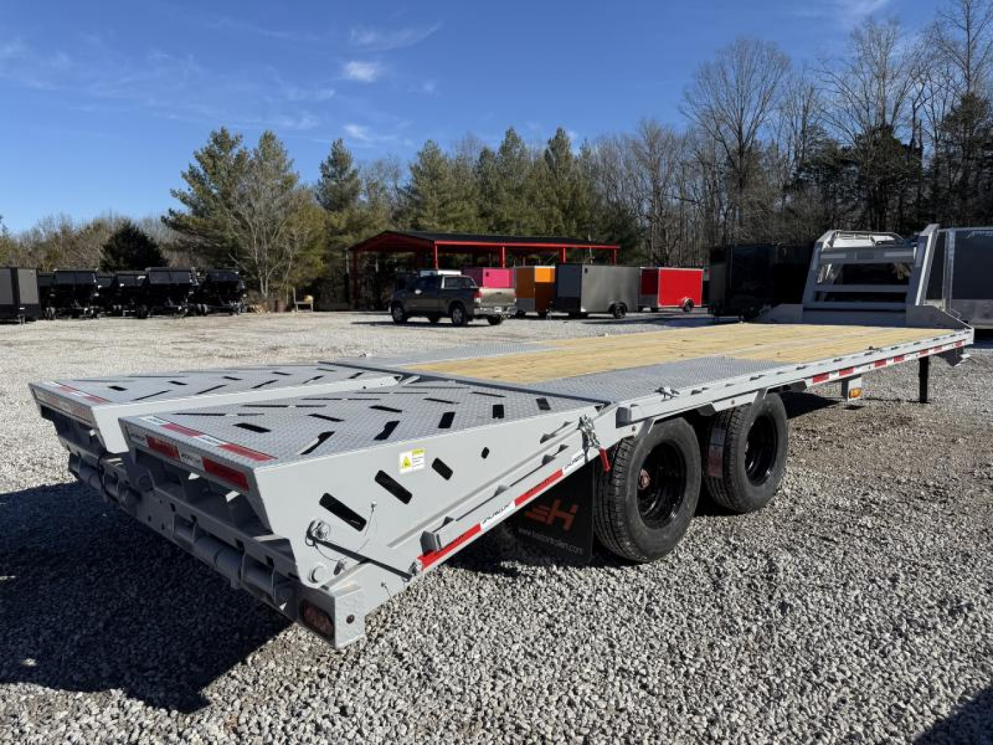 New 2025 Horizon Trailers 102X26 GOOSENECK 26K GVWR Flatbed Trailer