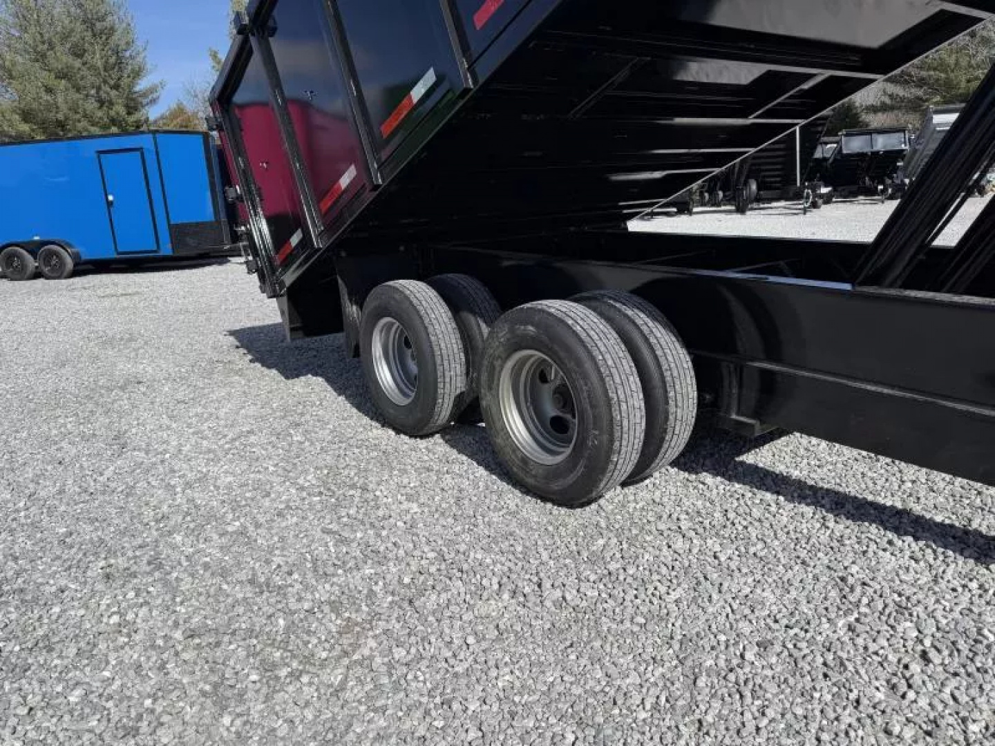 New 2025 Texas Pride Trailers 8x20 (4FT WALLS) GOOSENECK DUMP TRAILER 26K GVWR Dump Trailer