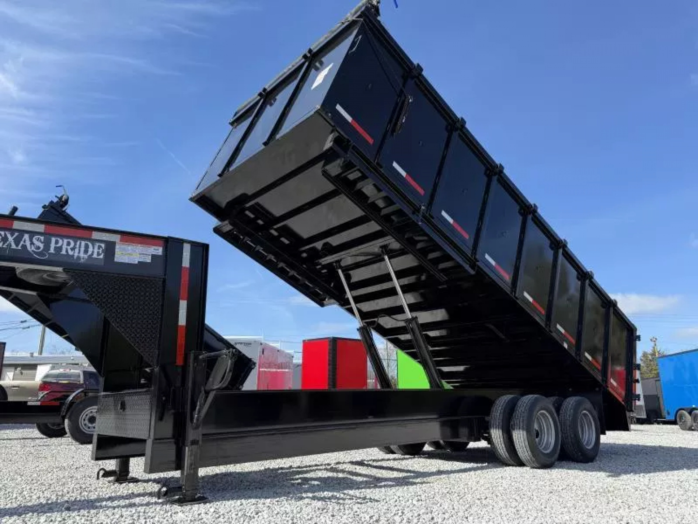 New 2025 Texas Pride Trailers 8x20 (4FT WALLS) GOOSENECK DUMP TRAILER 26K GVWR Dump Trailer