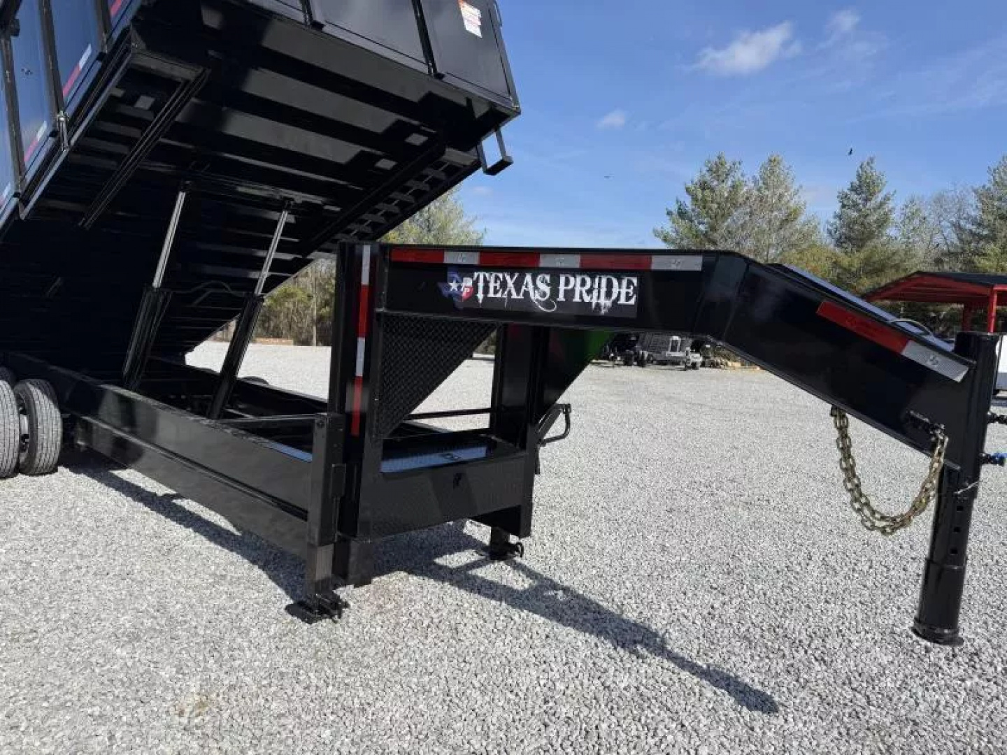 New 2025 Texas Pride Trailers 8x20 (4FT WALLS) GOOSENECK DUMP TRAILER 26K GVWR Dump Trailer