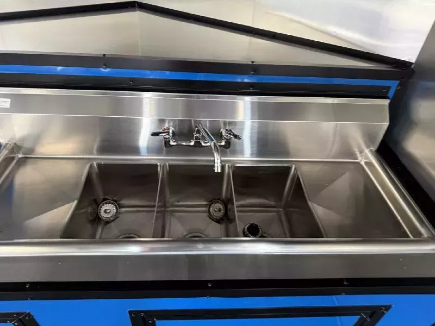 New 2026 Coast 2 Coast 7X20 BBQ CONCESSION BBQ Trailer
