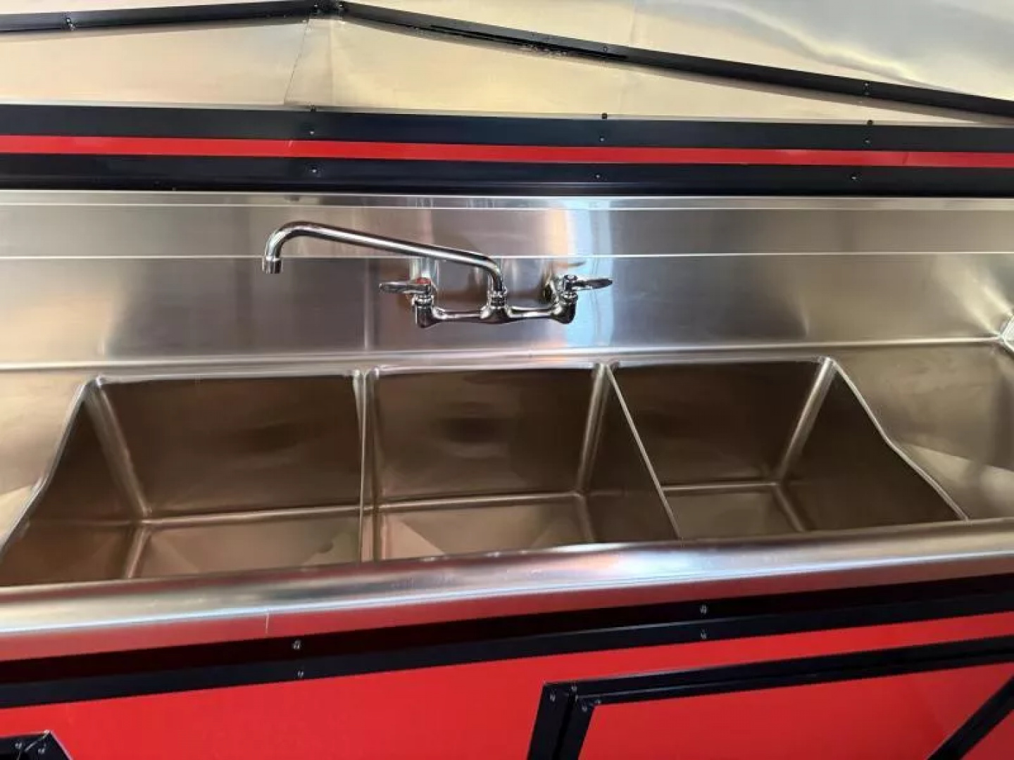 New 2026 Coast 2 Coast 8.5X18 TA Concession TRAILER Vending / Concession Trailer