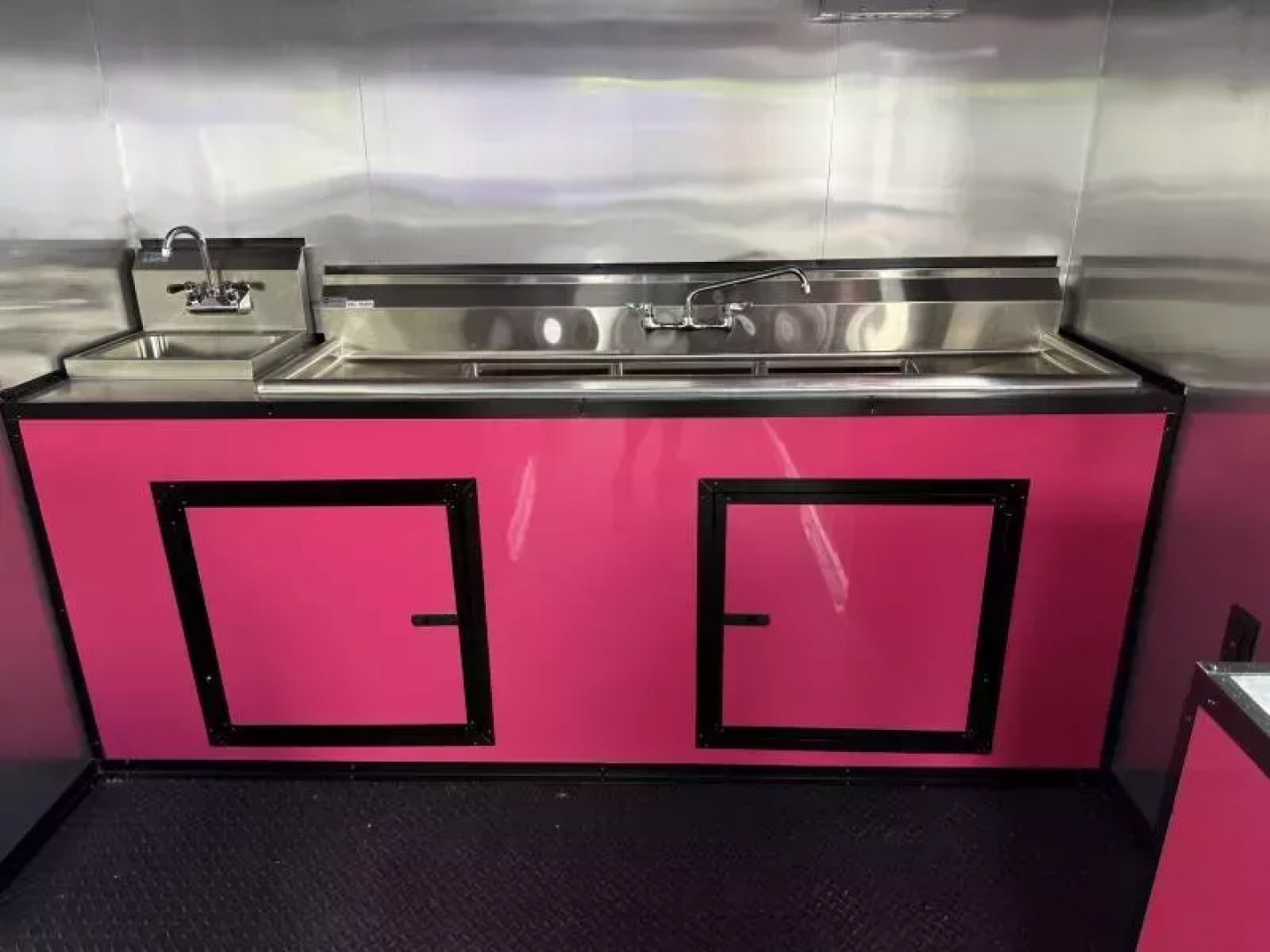 New 2026 Coast 2 Coast 8.5X18 TA CONCESSION TRAILER (FULLY EQUIPPED) BLACKOUT Vending / Concession Trailer