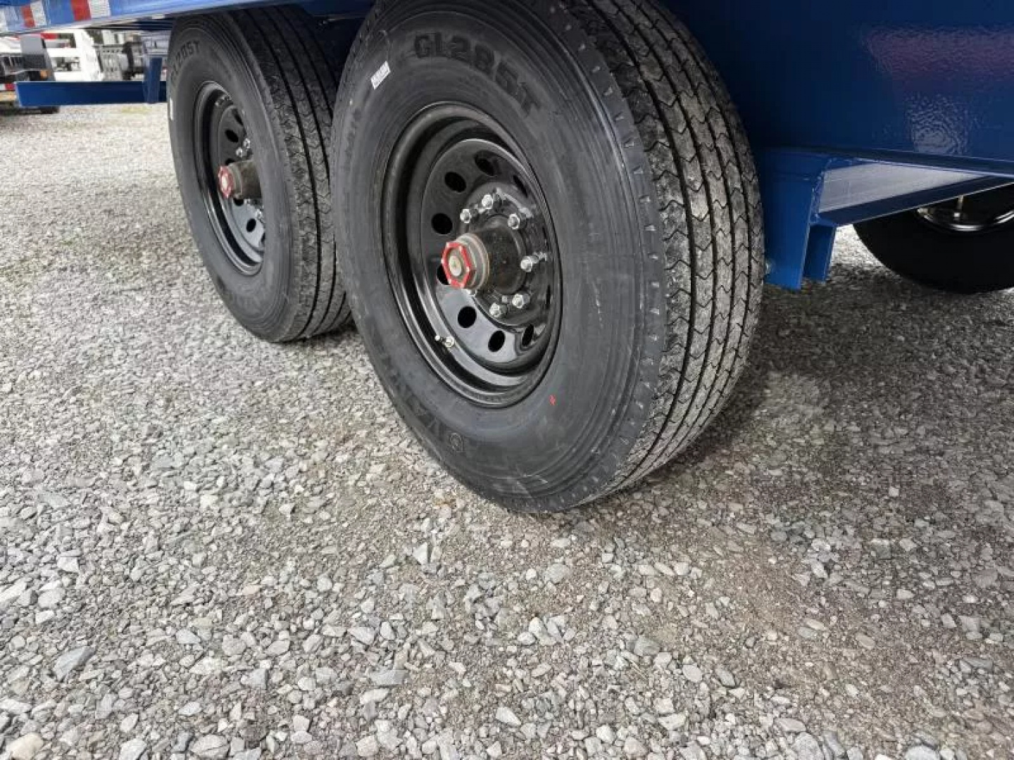 New 2026 PJ Trailers 102X24 DECK-OVER 22’ TILT 16K GVWR Tilt Trailer