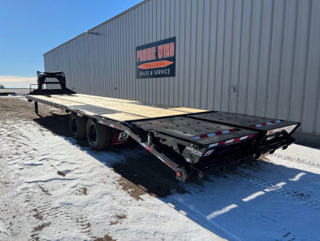 New 2026 PJ Trailers 36 Tandem Dual Gooseneck Flatbed Trailer
