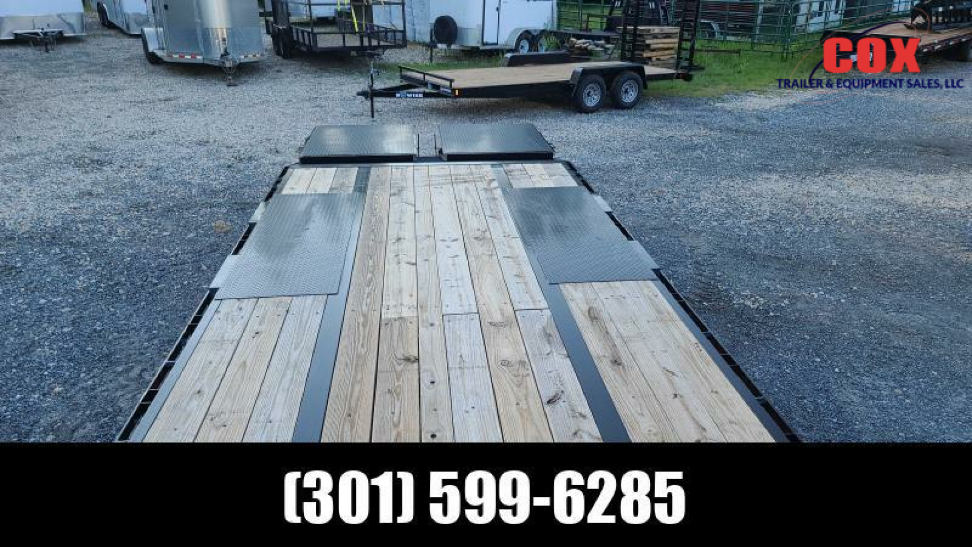 New 2022 Delco Trailers Lo-Profile Gn Trailer Flatbed Trailer