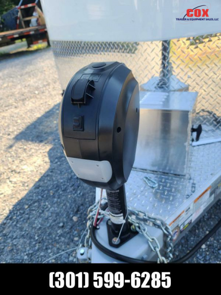 New 2024 Sundowner Trailers Super Sport 3-horse Horse Trailer