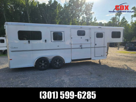 New 2024 Sundowner Trailers 2+1 Gn with Dressing/Tack Room Horse Trailer