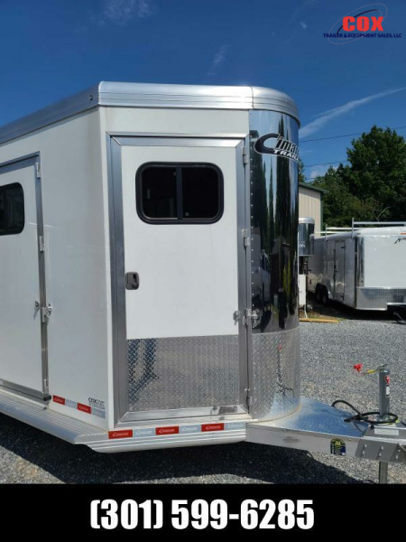 New 2023 Cimarron Trailers 2-h Bp WB Signature special Horse Trailer