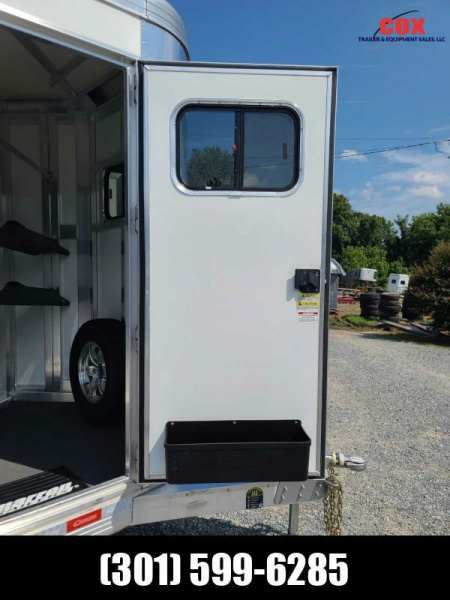 New 2023 Cimarron Trailers 2-h Bp WB Signature special Horse Trailer