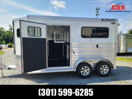 New 2023 Cimarron Trailers 2-h Bp WB Signature special Horse Trailer