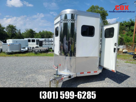 New 2023 Cimarron Trailers 2-h Bp WB Signature special Horse Trailer