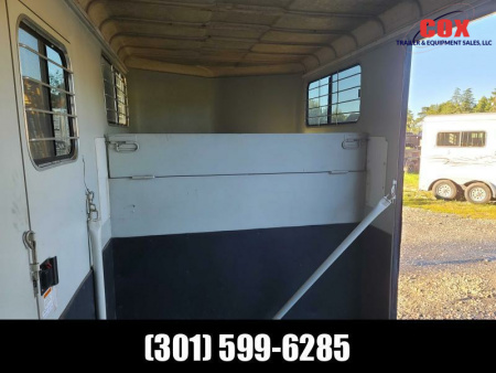 Used 2005 Hawk Trailers Used 2-h gooseneck side ramp Horse Trailer