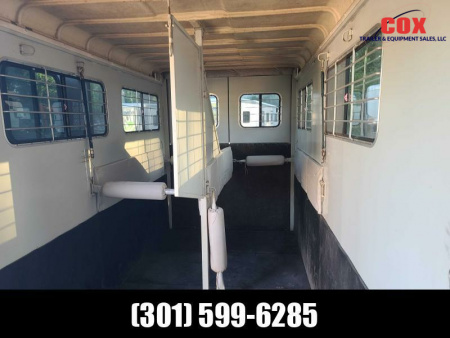 Used 2005 Hawk Trailers Used 2-h gooseneck side ramp Horse Trailer