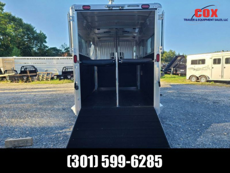 New 2022 Cimarron Trailers 2+1 Gn with Dressing/Tack Room Horse Trailer