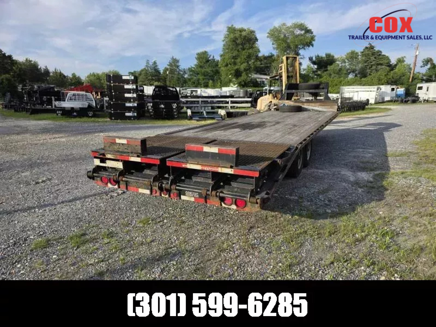 Used 2021 Texas Bragg Trailers Used 28ft Gooseneck Trailer flatbed with beaver tail Flatbed Trailer