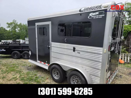 Used 2013 Cox Signature Series Cox Signature Series Warm Blood 2-hdrrm Horse Trailer