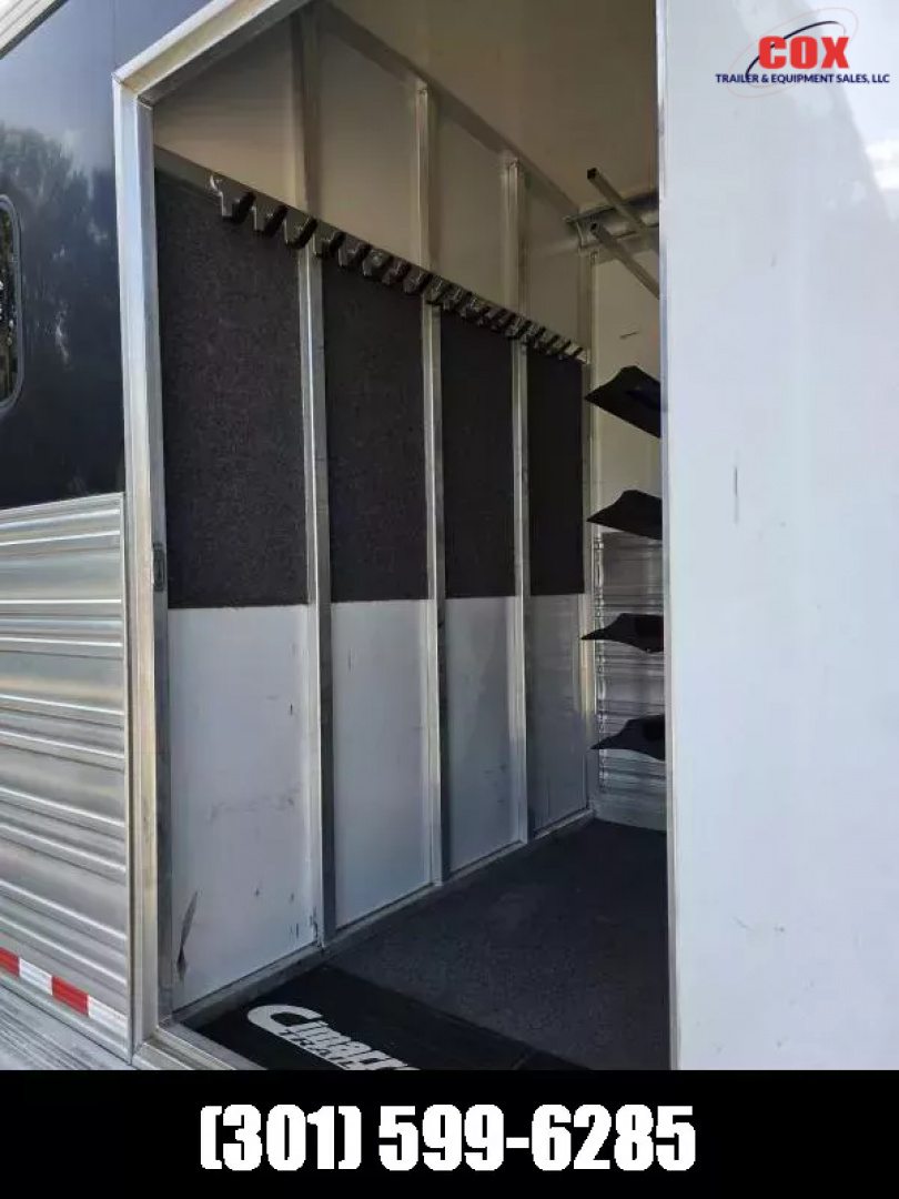 Used 2015 Cimarron Trailers Cox Signature Series 4plus 1 gn  Horse Trailer