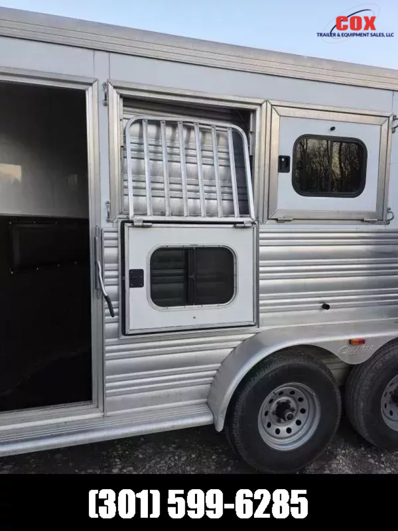 Used 2010 Cimarron Trailers 3h bp norstar Horse Trailer