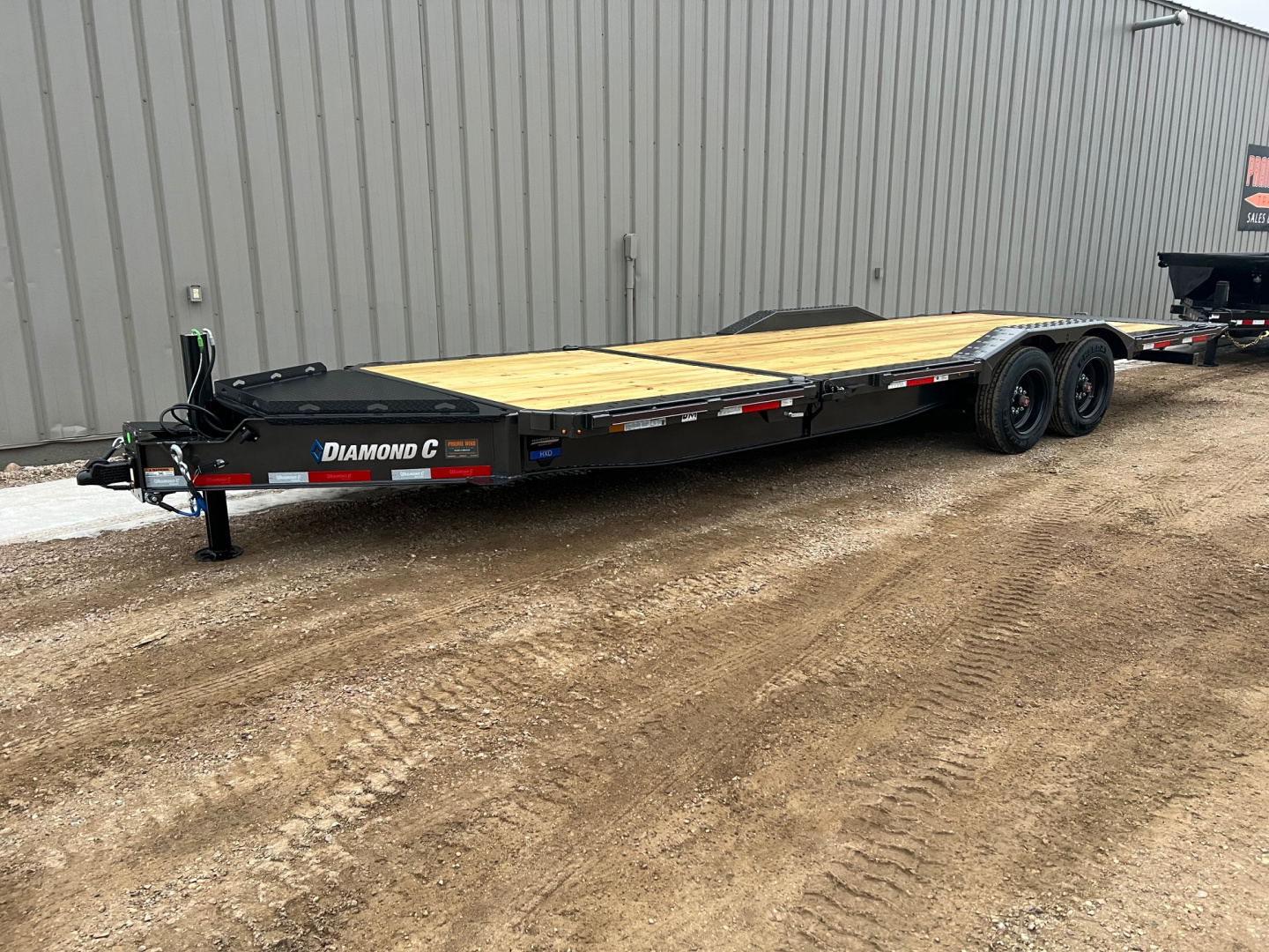 New 2026 Diamond C Trailers 24' Tiltbed Drive Over Fenders HXD Tilt Trailer