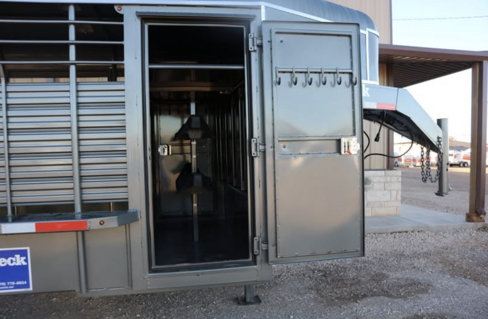 New 2025 Gooseneck Trailer MFG 20"X6'8" STOCK COMBO Stock / Stock Combo Trailer