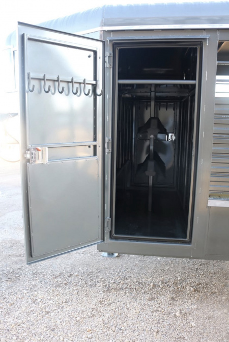 New 2025 Gooseneck Trailer MFG 20"X6'8" STOCK COMBO Stock / Stock Combo Trailer