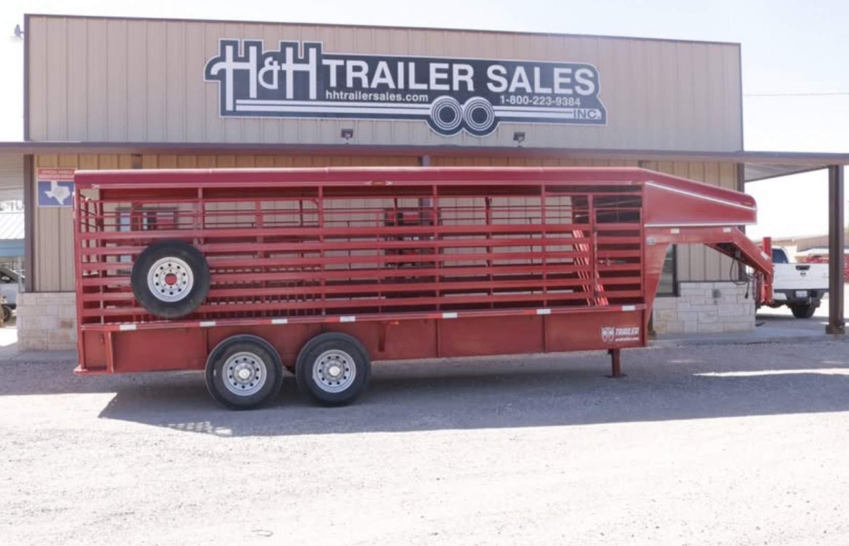 Used 2022 WW RUNABOUT Stock / Stock Combo Trailer