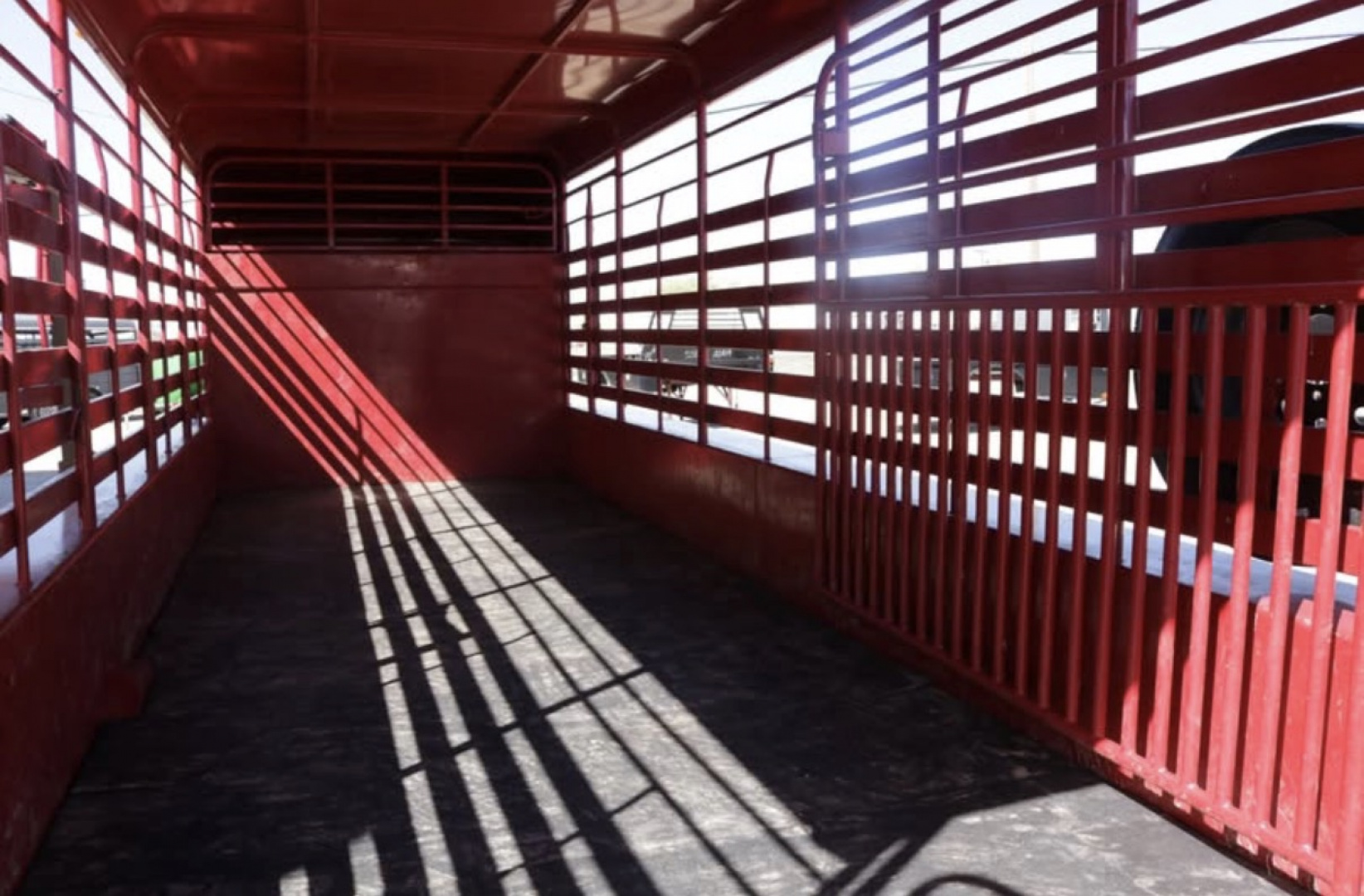 Used 2022 WW RUNABOUT Stock / Stock Combo Trailer