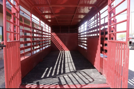 Used 2022 WW RUNABOUT Stock / Stock Combo Trailer