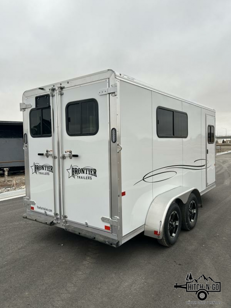 New 2025 Frontier Strider Series Lite 3 Horse Slant Horse Trailer