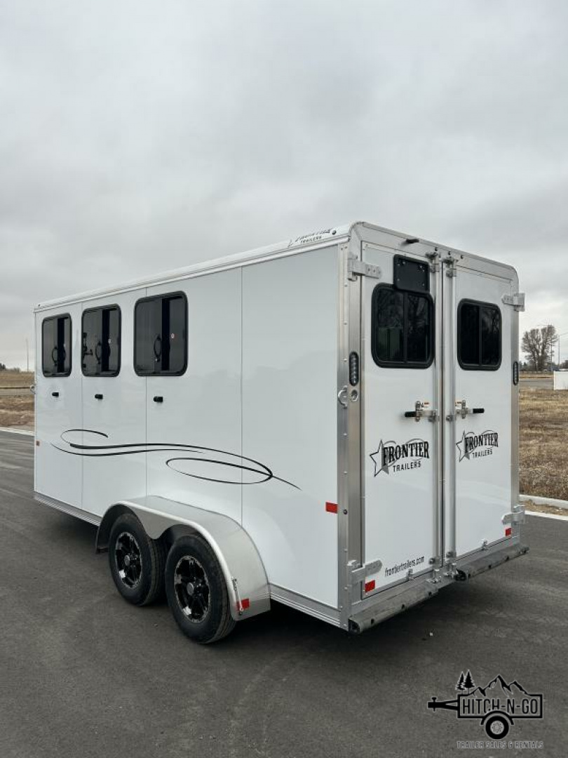New 2025 Frontier Strider Series Lite 3 Horse Slant Horse Trailer