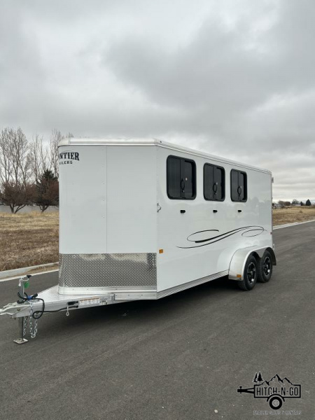 New 2025 Frontier Strider Series Lite 3 Horse Slant Horse Trailer