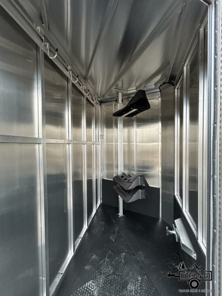New 2025 Frontier Strider Series Lite 3 Horse Slant Horse Trailer
