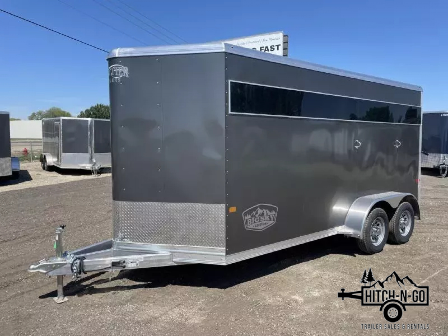 New 2025 Frontier Colt Big Sky 3 Horse Slant Horse Trailer