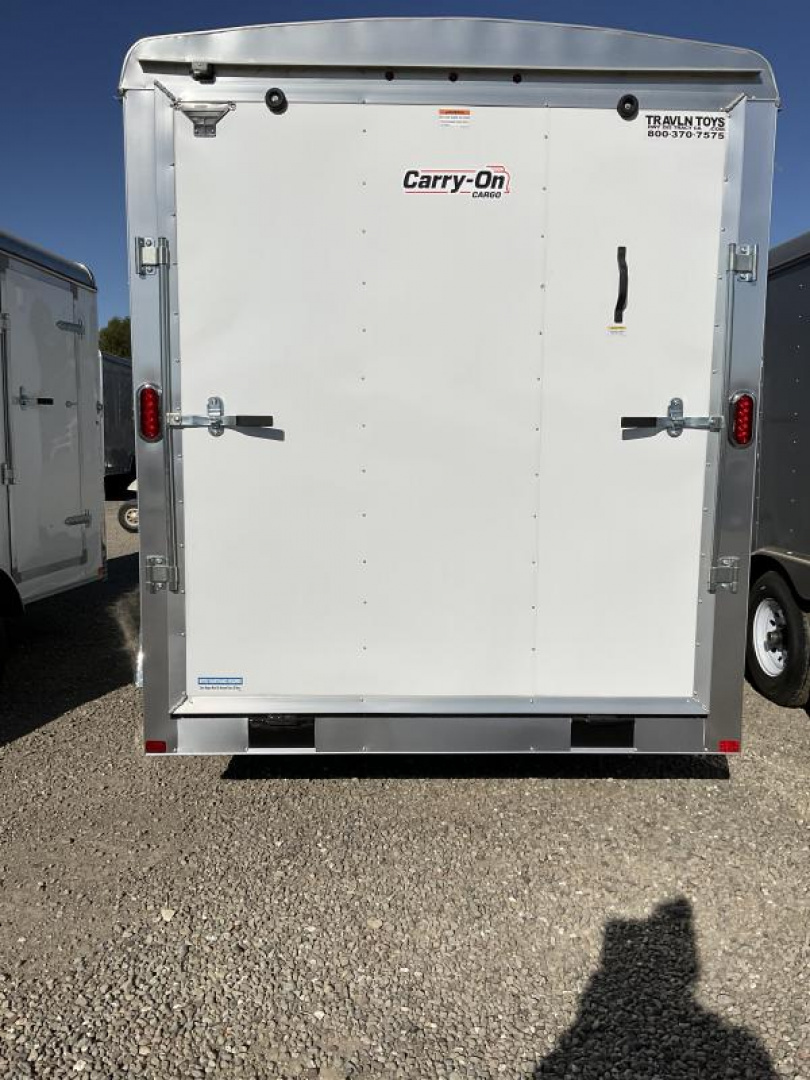 2023 Carry-On photo 3