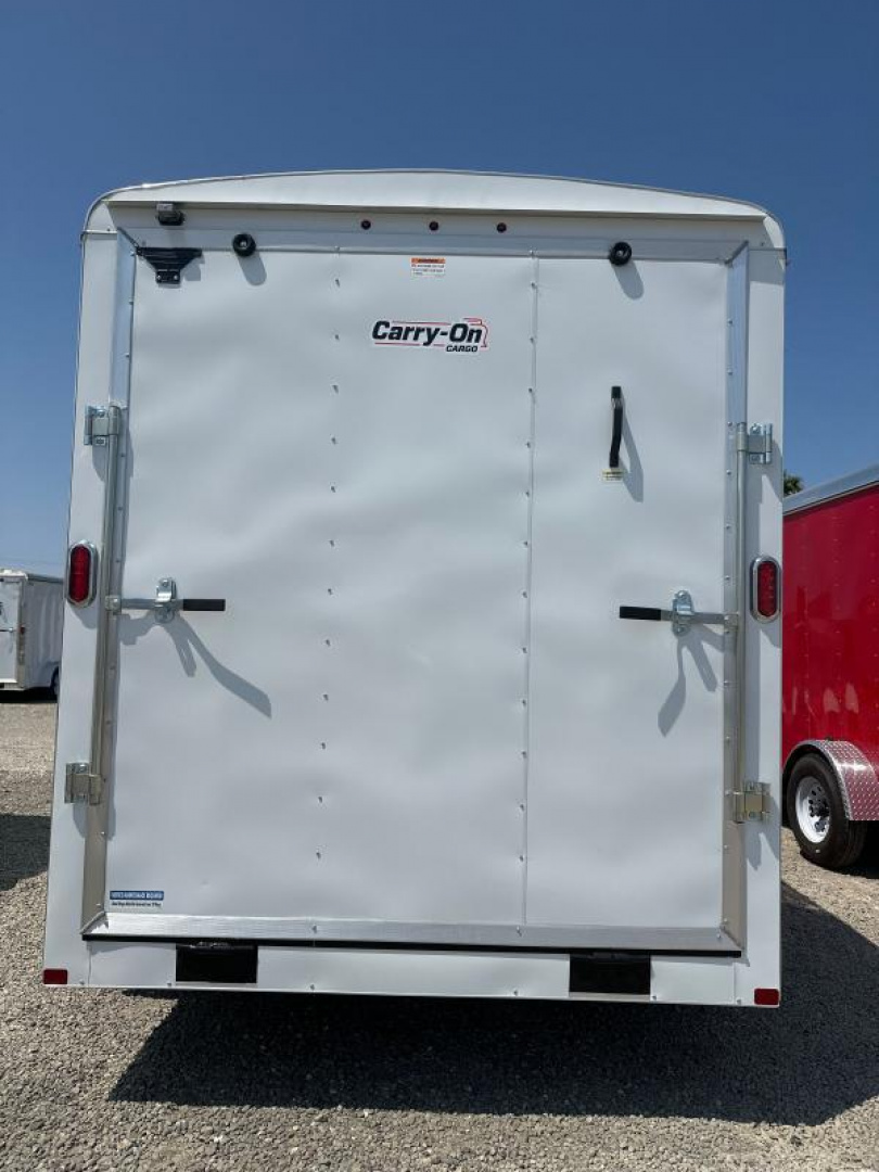 2024 Carry-On photo 5
