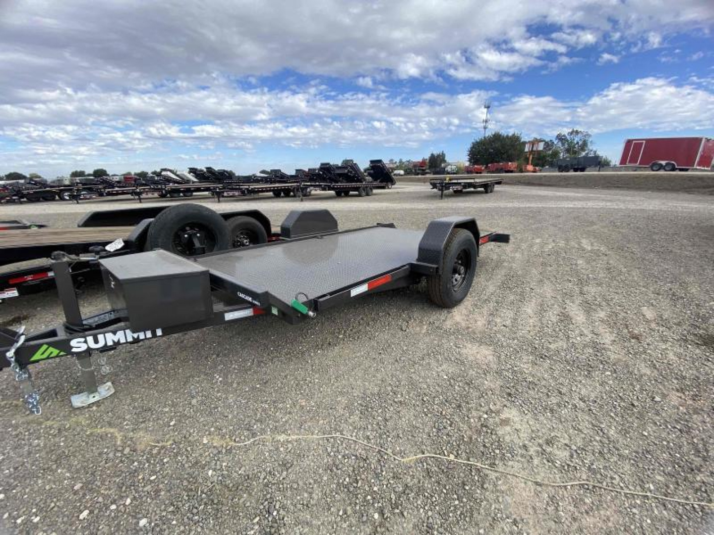 New 2024 Summit TILT-SA Tilt Trailer
