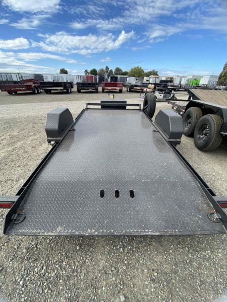 New 2024 Summit TILT-SA Tilt Trailer