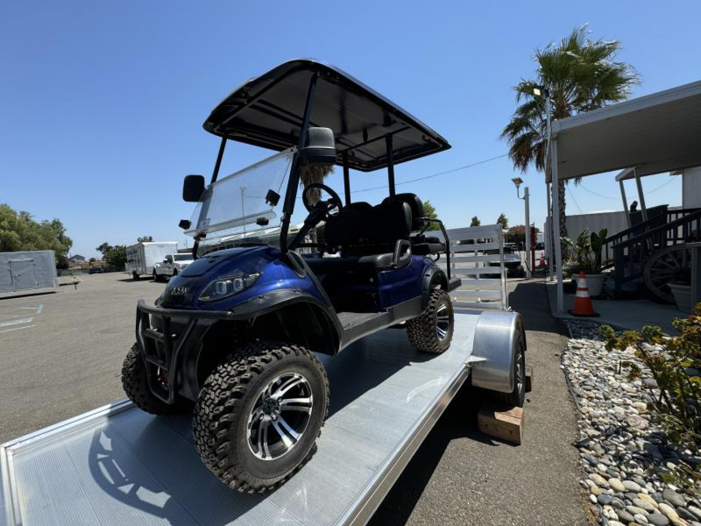 Used 2021 ICON 2021 ICON ELECTRIC GOLF CART 140L Golf Cart