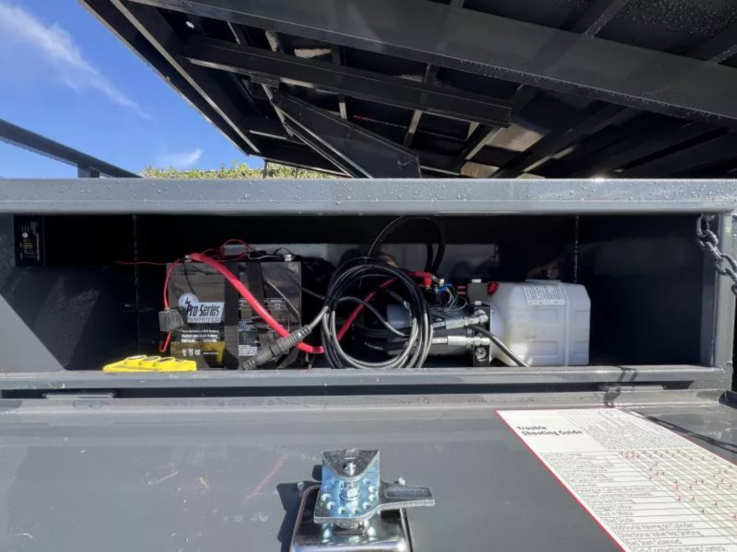 New 2026 Lamar 102" X 24' Fa - 14k Deck-over Tilt