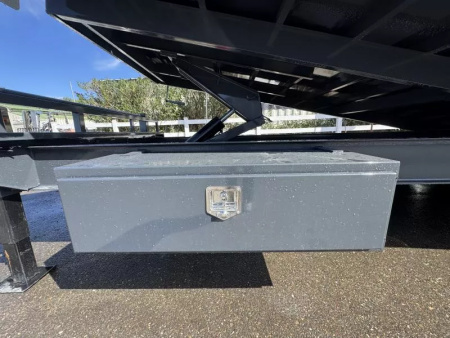 New 2026 Lamar 102" X 24' Fa - 14k Deck-over Tilt