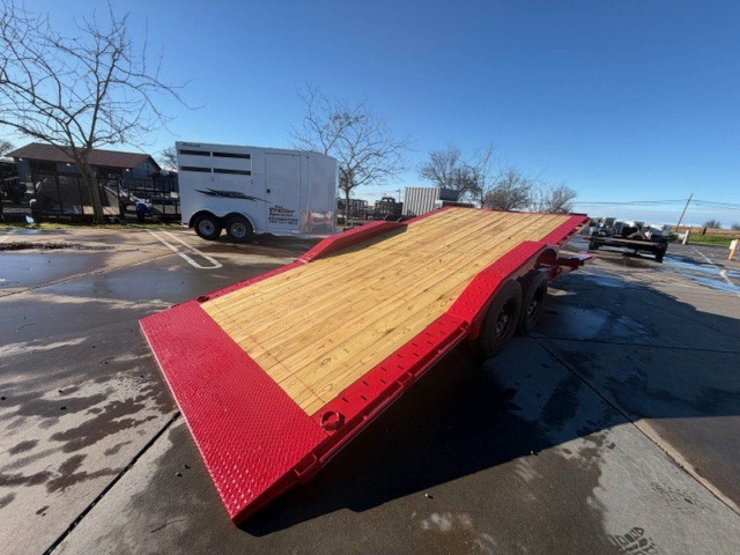New 2026 Diamond C Trailers HXD207L22X102 Equipment Trailer