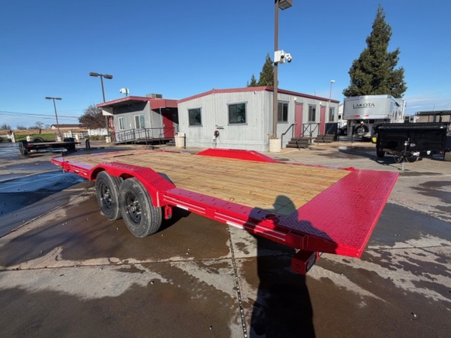 New 2026 Diamond C Trailers HXD207L22X102 Equipment Trailer