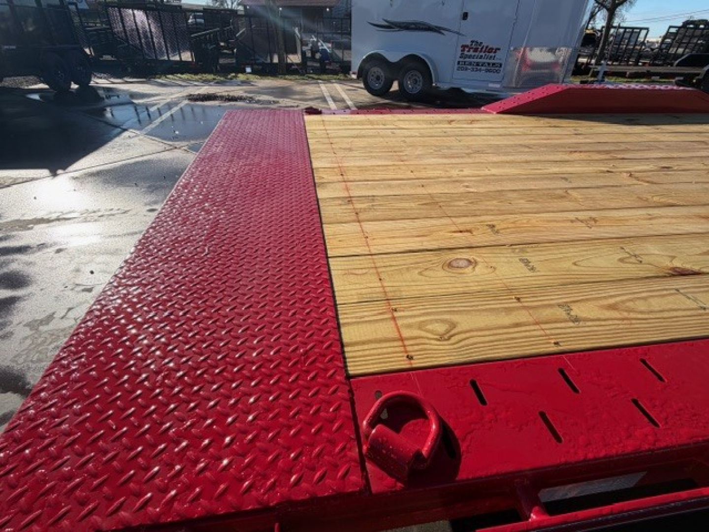 New 2026 Diamond C Trailers HXD207L22X102 Equipment Trailer