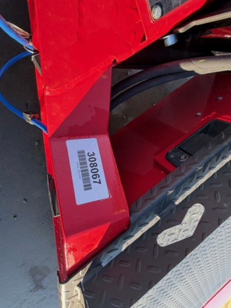 New 2026 Diamond C Trailers HXD207L22X102 Equipment Trailer