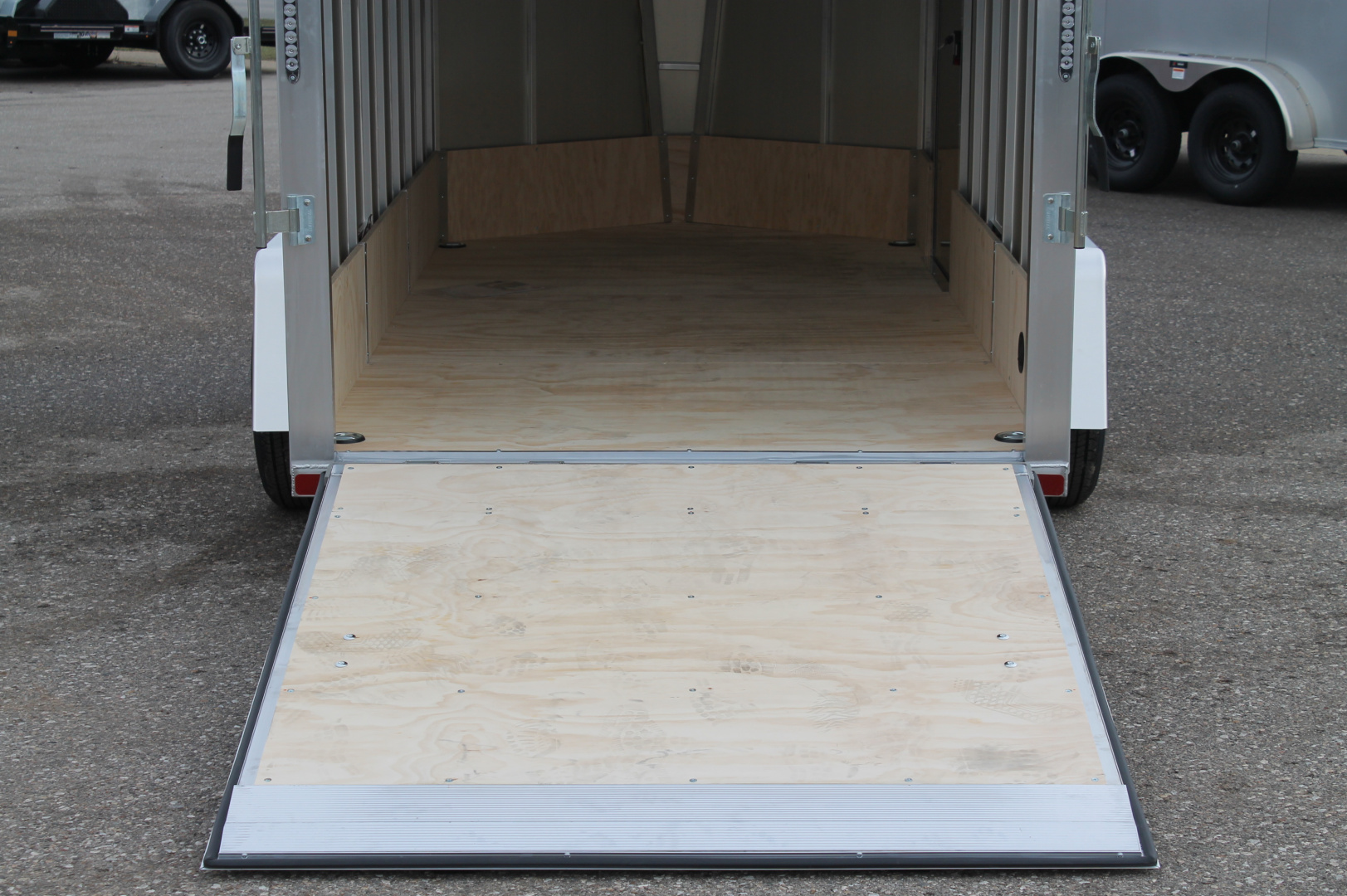New 2026 NEO Trailers NAVLE126 Cargo / Enclosed Trailer