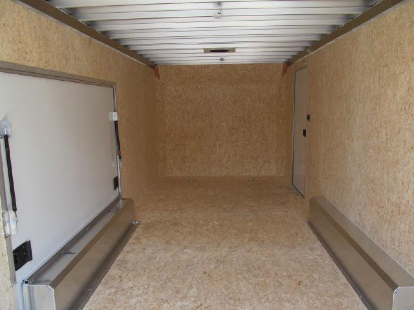 New ATC ROM 300 8.5 X 20 10K Exterior Package and Premium Escape Door Car / Racing Trailer