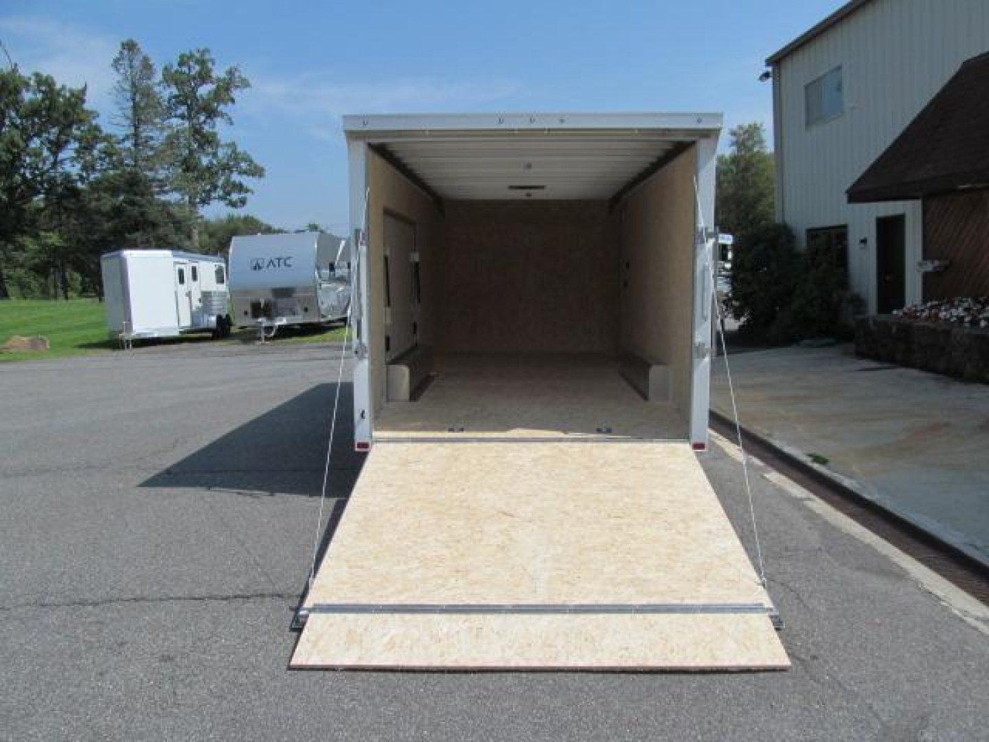New ATC ROM 300 8.5 X 20 10K Exterior Package and Premium Escape Door Car / Racing Trailer